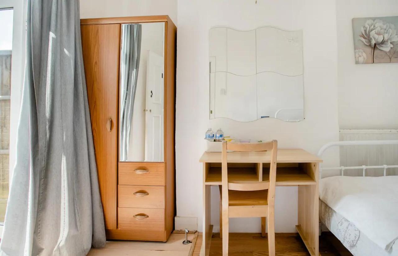 Homestay Near Tottenham Hotspur Stadium Londýn Exteriér fotografie